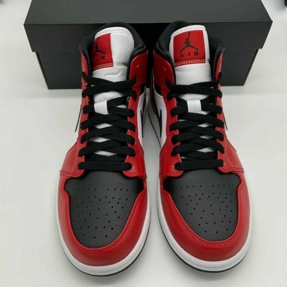 nike air jordan Other - New Nike Air Jordan 1 Retro Mid Chicago Black Toe
